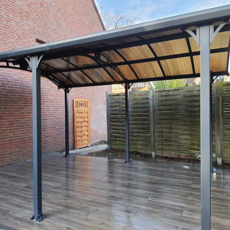 Gepflasterter Gartenweg in Lübeck von Gärtnerei Hinze